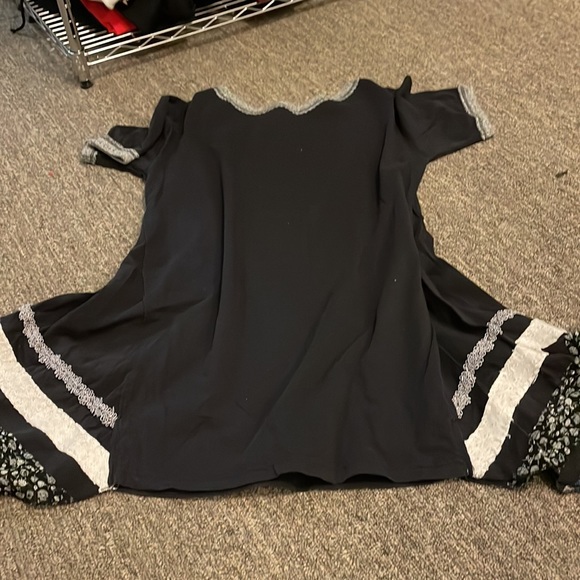 We the free great preowned shirt size L BOHO look - Picture 5 of 6